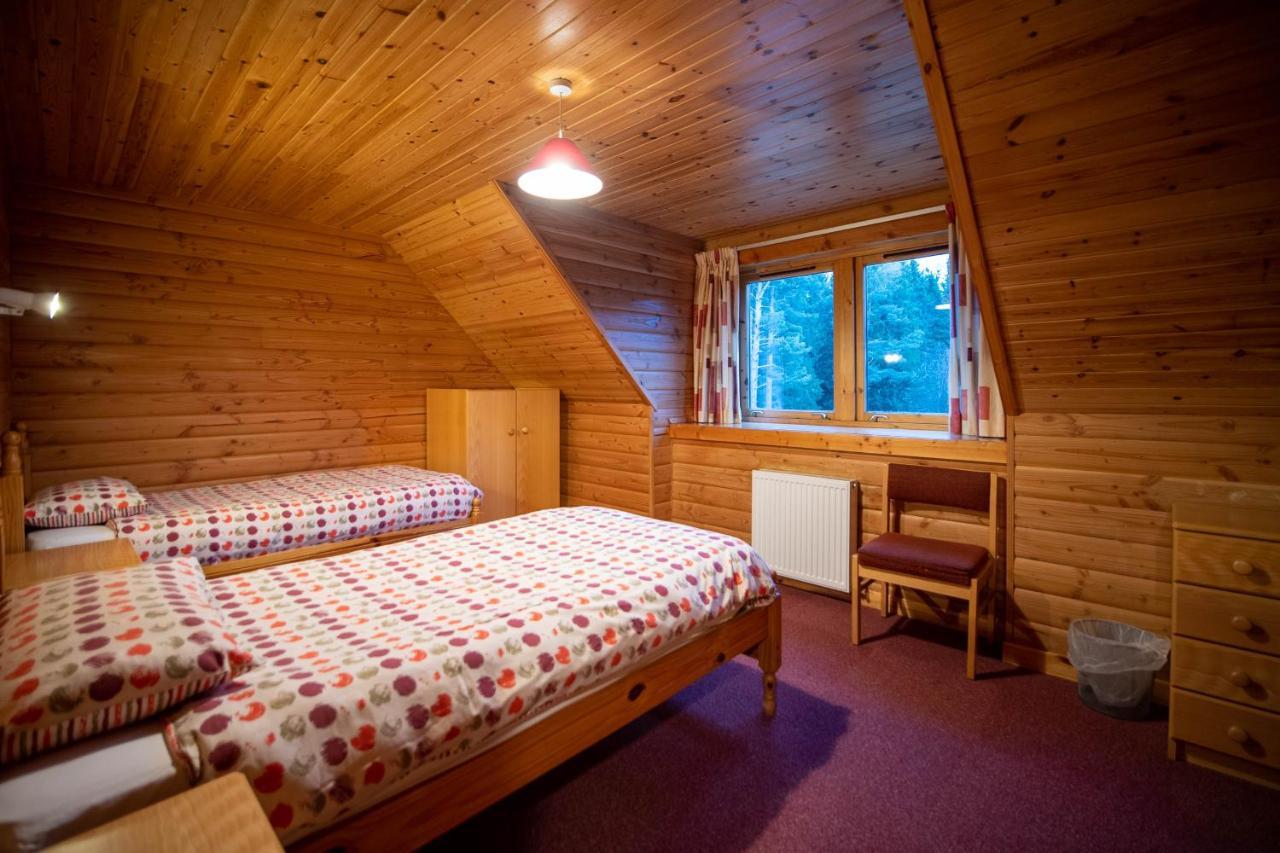 Badaguish Forest Lodges And Camping Pods Aviemore Exterior photo