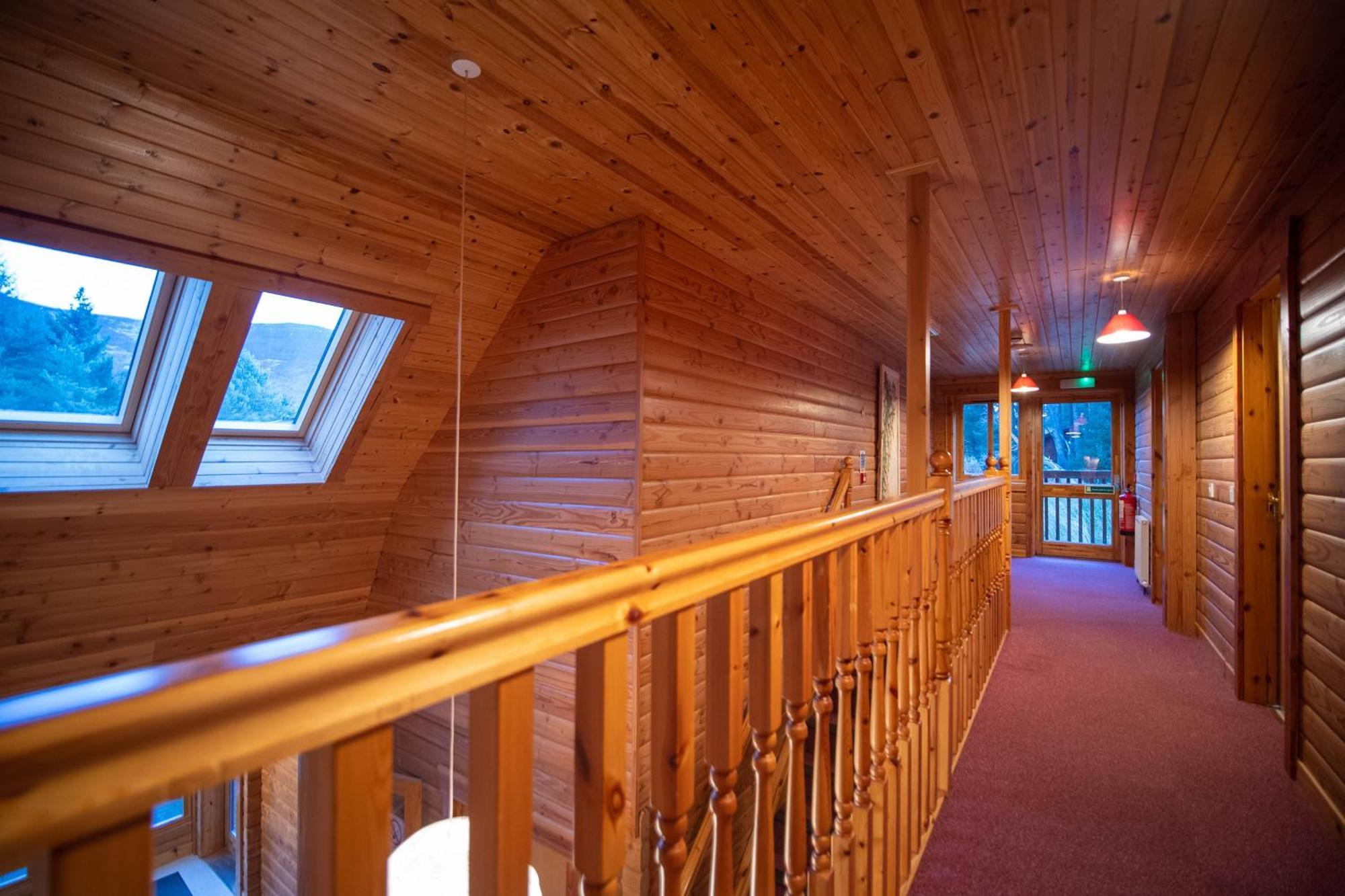 Badaguish Forest Lodges And Camping Pods Aviemore Exterior photo