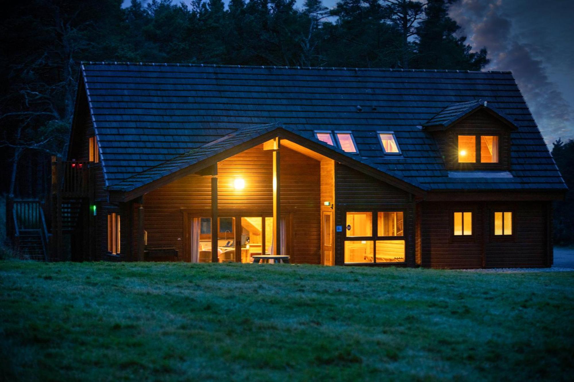 Badaguish Forest Lodges And Camping Pods Aviemore Exterior photo
